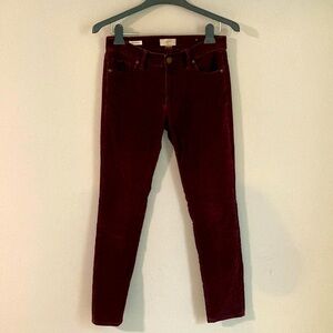 BEAUTIFUL Loft Size 2 Maroon Modern Skinny
